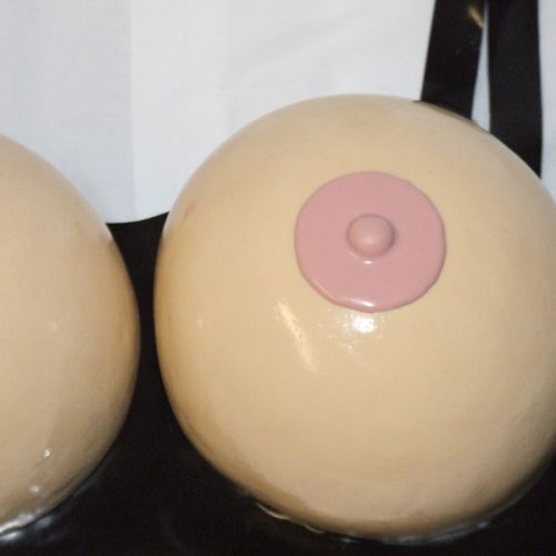 Spezialanfertigungen in Latex  - Foto 9