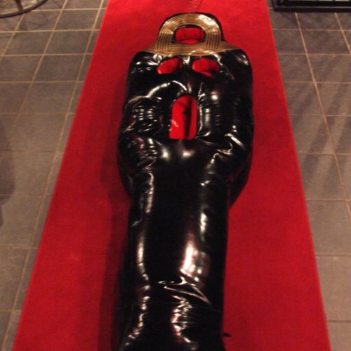 Spezialanfertigungen in Latex  - Foto 30