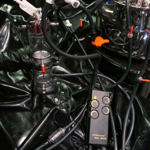 Serious Kit Rubber Suit & Milker - Foto 4