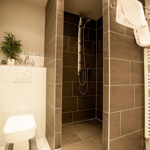 Bäder - Foto 1 von 12