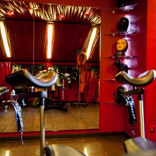 Latexsuite - Foto 32 von 37